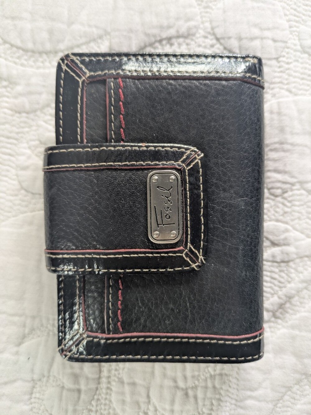 Fossil Black Leather Card & Key Holder with Red Stitching
